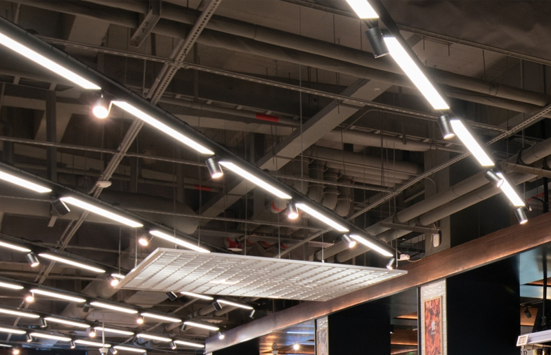 LG05R Multi-Power LED BATTEN FITTING SPRAS IP20